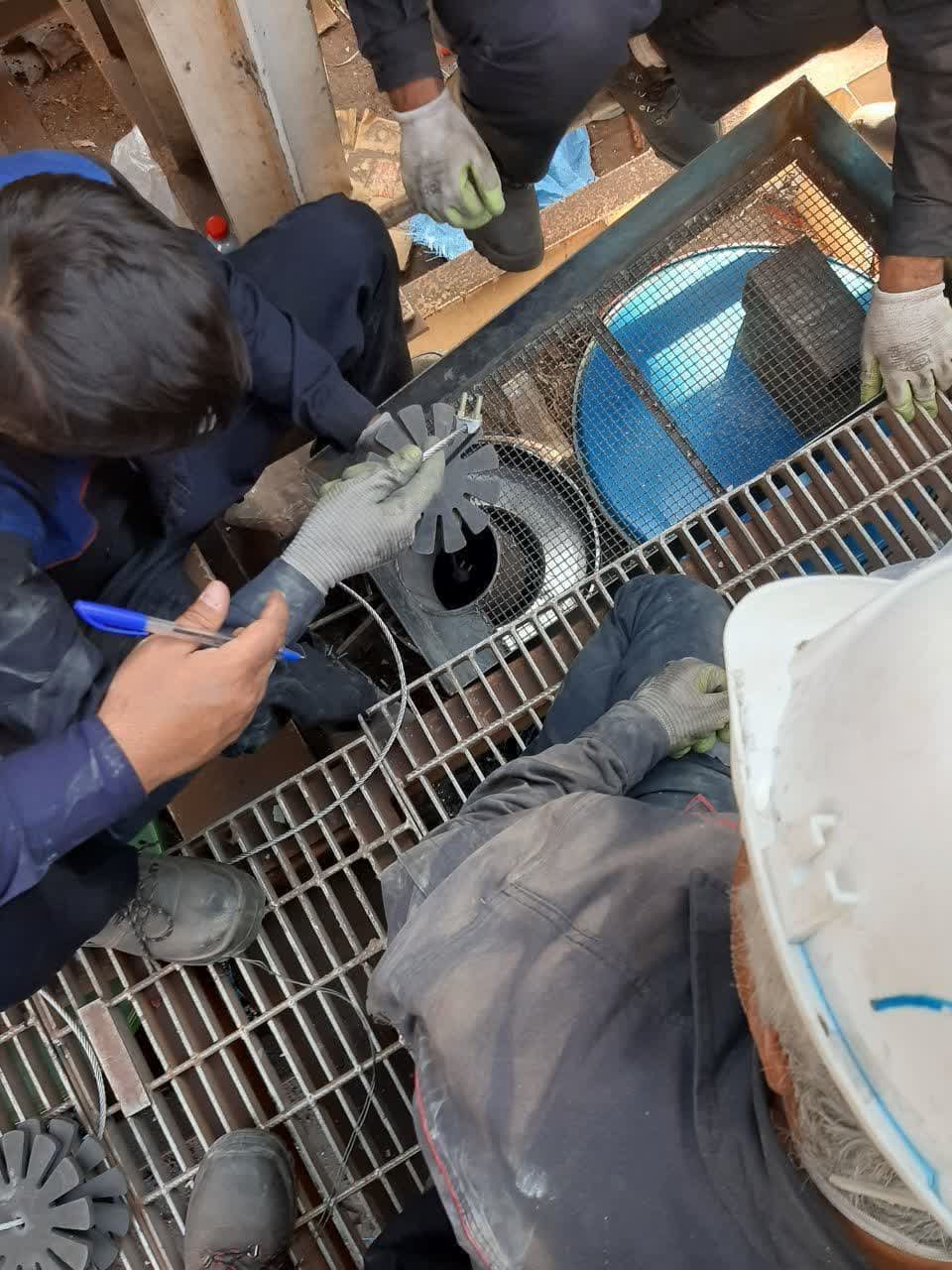 تعویض و شارژ تیوپ های ریفورمر فولاد بردسیر سیرجان سال 1398 (2)